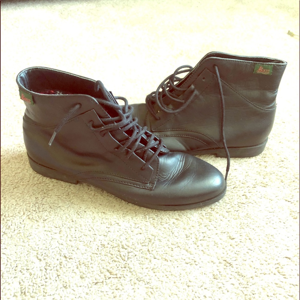 Black boots